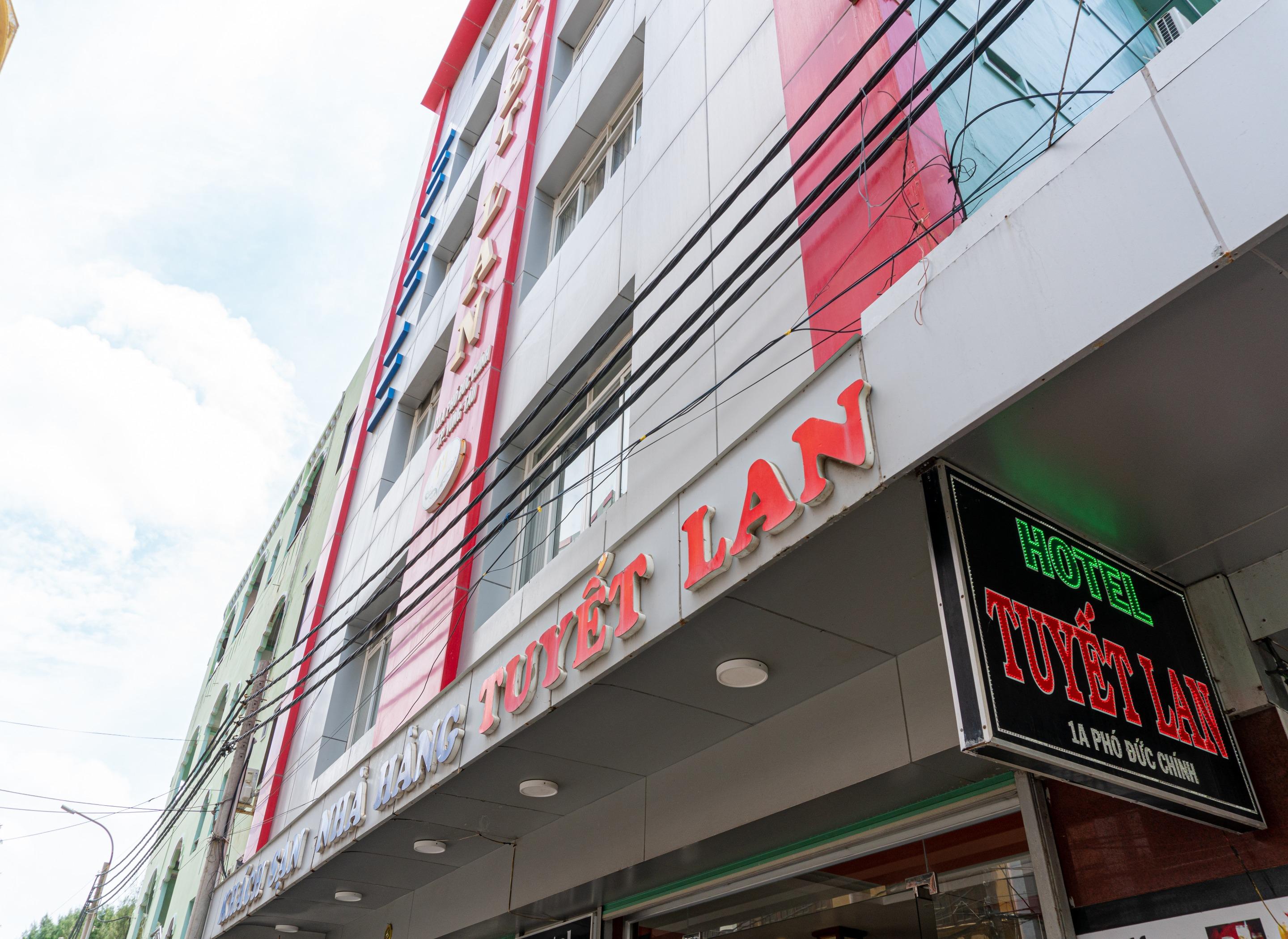 Tuyet Lan Hotel Vung Tau Buitenkant foto